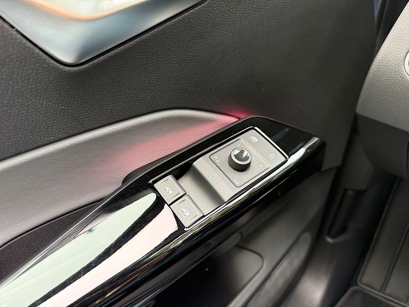 Volkswagen ID.3 PRO 150kW / Tažné / 62kWh / MA - fotka 37 z 42