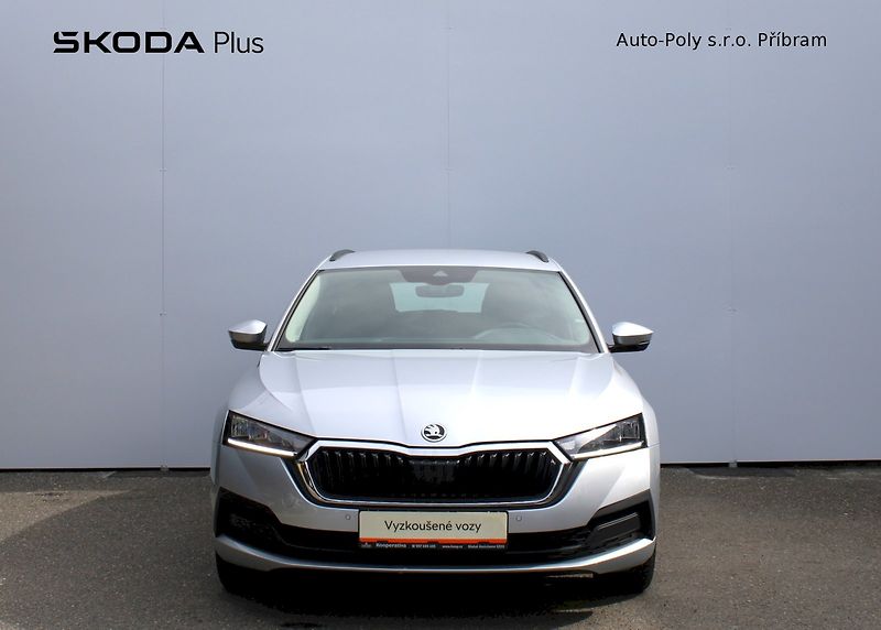 Škoda Octavia (2024) Ambition 1.5TSI / 110kW 6°MP - fotka 4 z 23