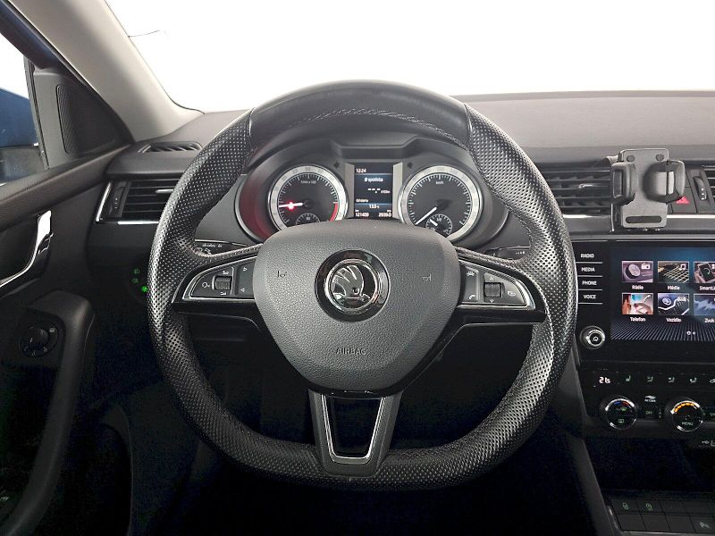 Škoda Octavia (2018) 1.6TDI 85kW  STYLE - fotka 8 z 26