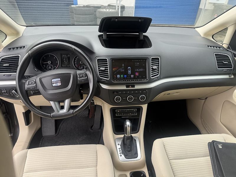 Seat Alhambra (2015) 2.0 /103kw - fotka 8 z 11
