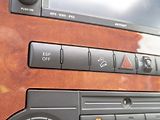 Jeep Commander (2007) ČR 3.0CRD 160KW – 7sedadel - náhled 27
