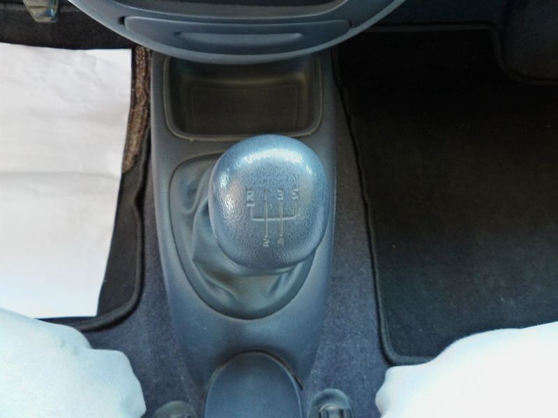 Renault Mégane 1.6i 16v 79kW Klima Alu - fotka 9 z 28