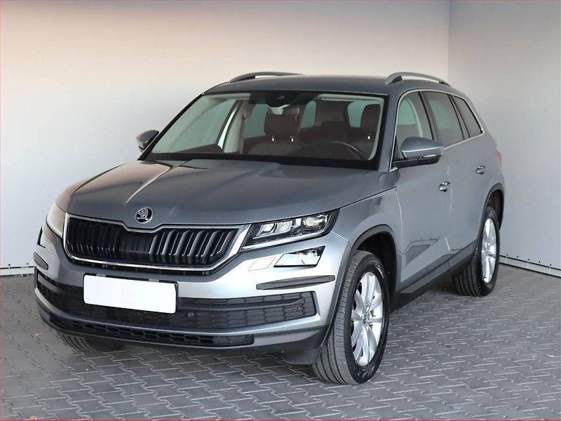 Škoda Kodiaq (2019) 2.0 TDI 4x4 - fotka 2 z 25