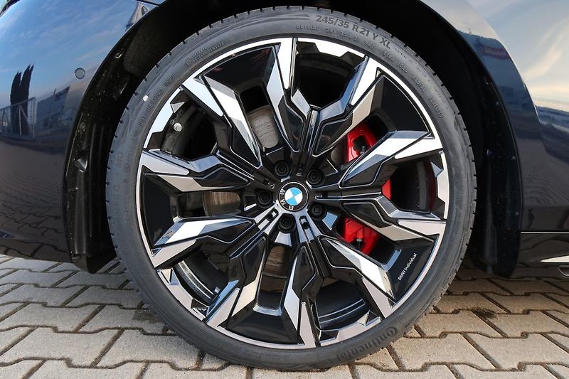 BMW Řada 5 540d xDrive Sedan - fotka 6 z 6