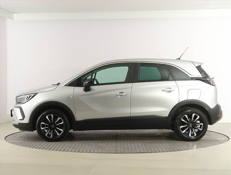 Opel Crossland X (2023) Elegance 1.2 Turbo, Automat - fotka 3 z 25