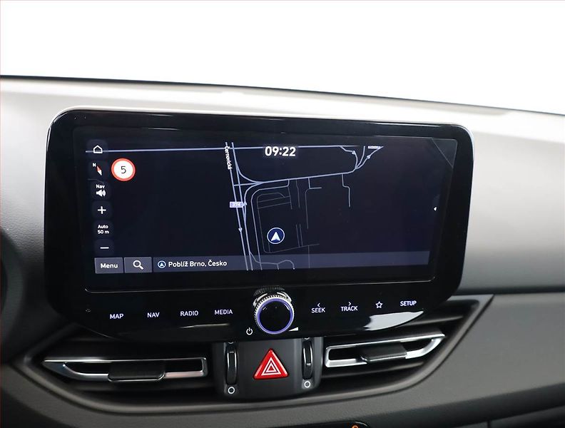 Hyundai i30 (2026) 1.0 T-GDI, Comfort, Navi - fotka 11 z 19