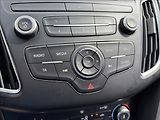 Ford Focus 1,6 Duratec Ti-VCT 77kW Trend - náhled 26