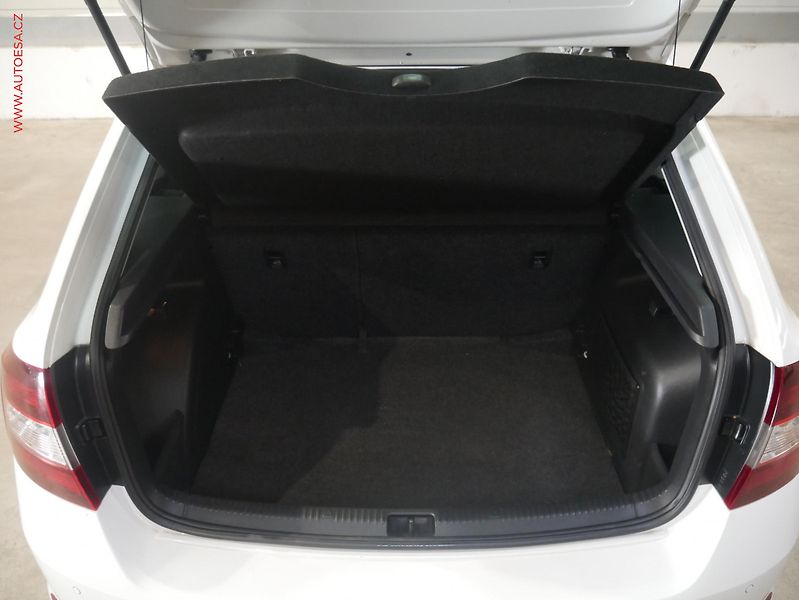 Škoda Rapid (2014) 1.2 TSI, Panorama - fotka 7 z 18