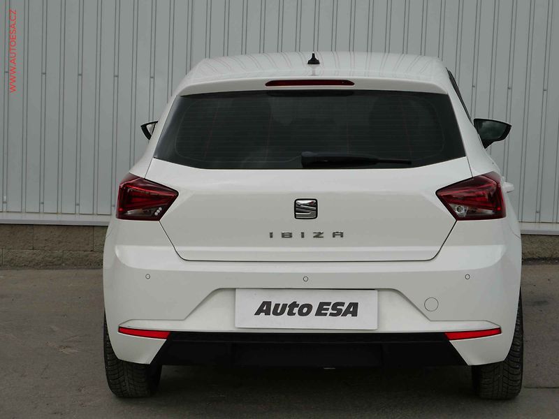 Seat Ibiza (2018) 1.0 MPi, AC, park.asist - fotka 5 z 23