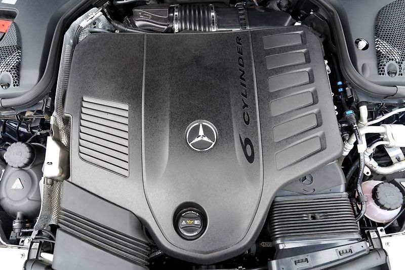 Mercedes-Benz CLS 450 AMG 4Matic/370 PS/Led - fotka 10 z 47