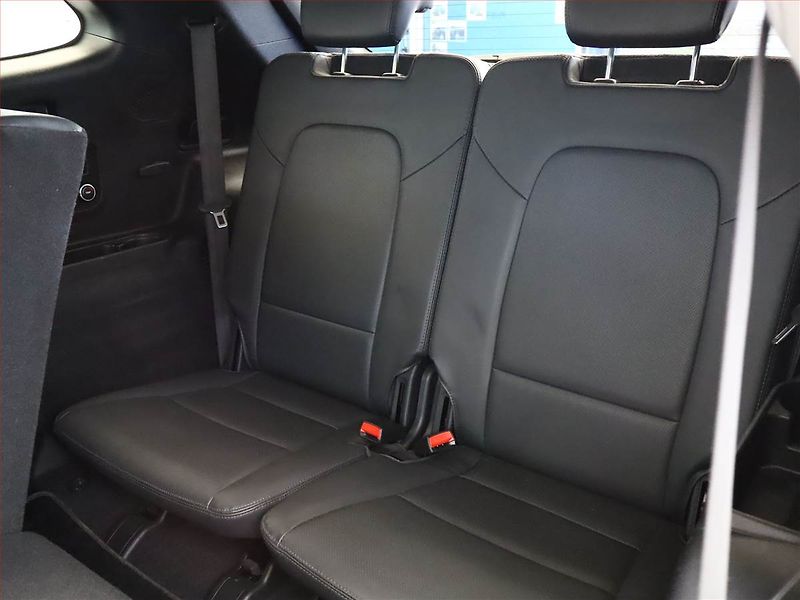 Hyundai Santa Fe (2016) 2.2 CRDi Blue, 4X4, Automat - fotka 14 z 21