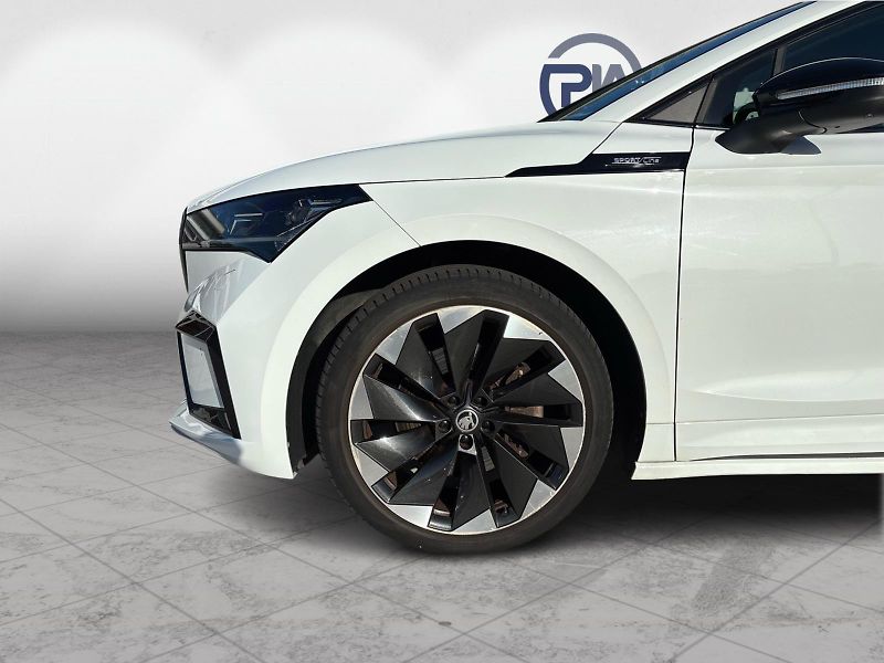 Škoda Enyaq iV 80 150 kW 82 kWh SOH 88% TČ - fotka 11 z 30
