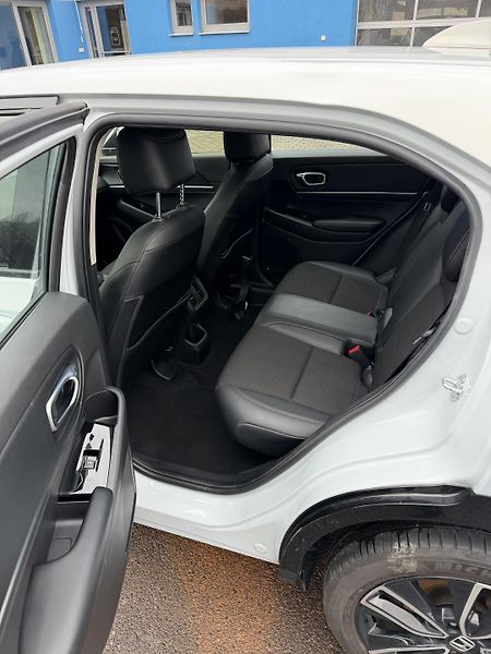 Honda HR-V 1,5 eHEV automat  - fotka 15 z 15