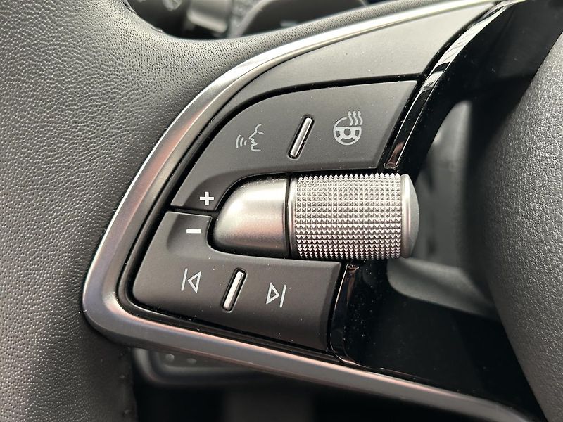 Škoda Kodiaq 2.0 TDI 4x4 Selection - fotka 21 z 25