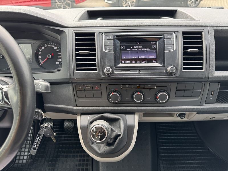 Volkswagen Transporter (2017) 2.0TDi Klima Servis VW - fotka 8 z 46