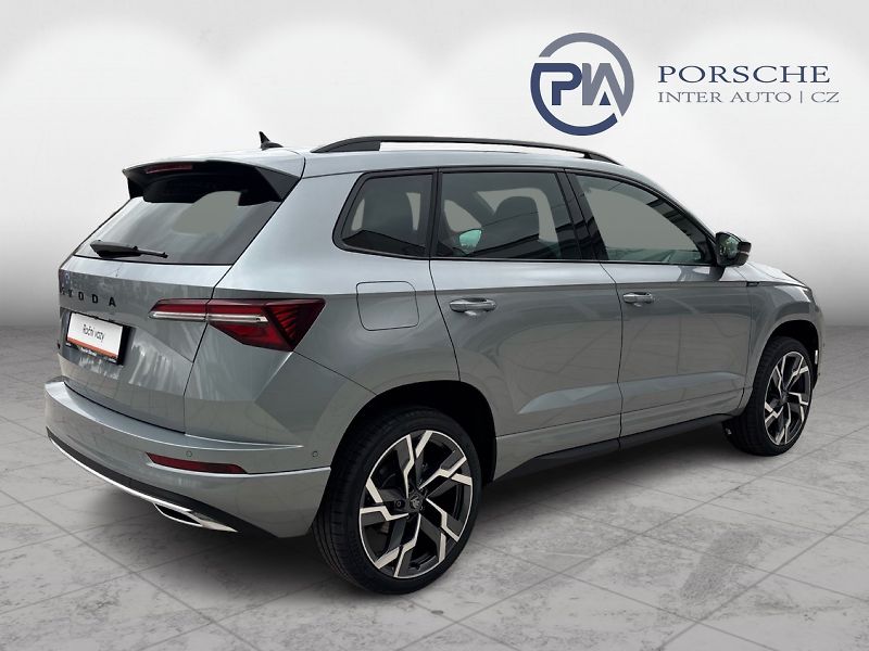 Škoda Karoq SPORTLINE 1,5 TSI 110 kW DSG - fotka 2 z 30