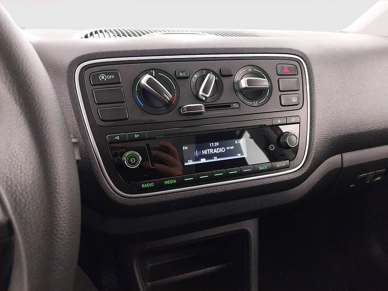 Škoda Citigo (2019) Ambition 1.0 MPI, Serv.kniha - fotka 12 z 15
