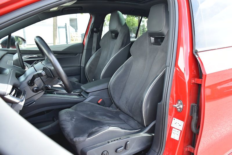 Škoda Enyaq (2022) 80 Sportline 150kW - fotka 23 z 35