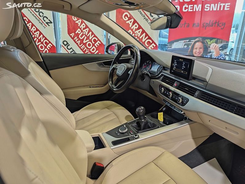 Audi A4 AVANT 2.0 TDi BIXENONY, PDC - fotka 8 z 22