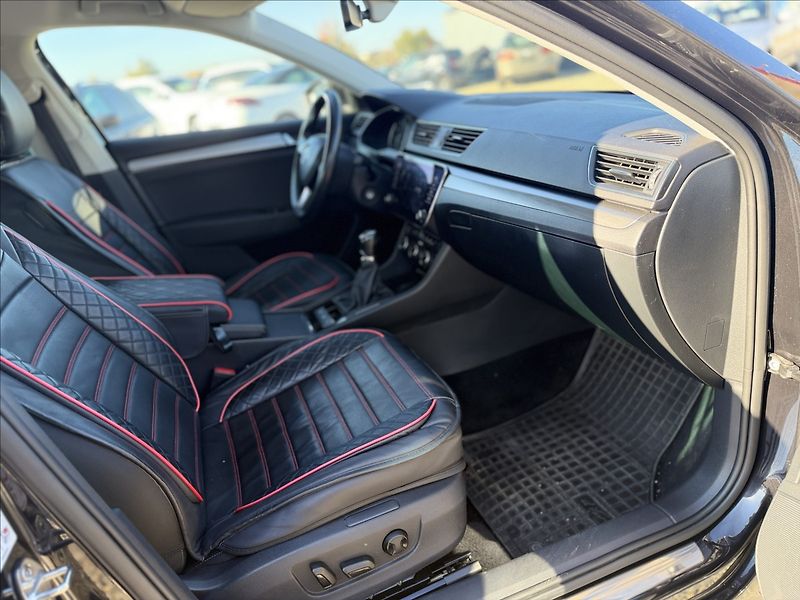 Škoda Superb 1,4 TSI 110kW MANUÁL BI-XENON - fotka 21 z 23