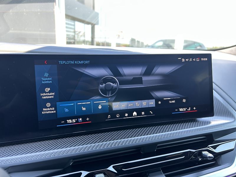 BMW XM 4.4 V8 ZÁRUKA - fotka 27 z 43