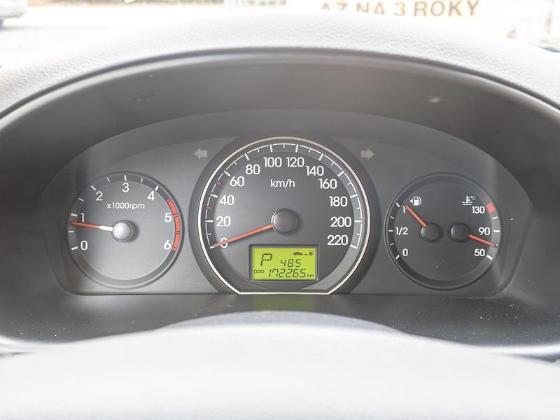 Hyundai H 1 (2015) ČR 2.5D 125KW mat – 8 SEDADEL - fotka 20 z 48