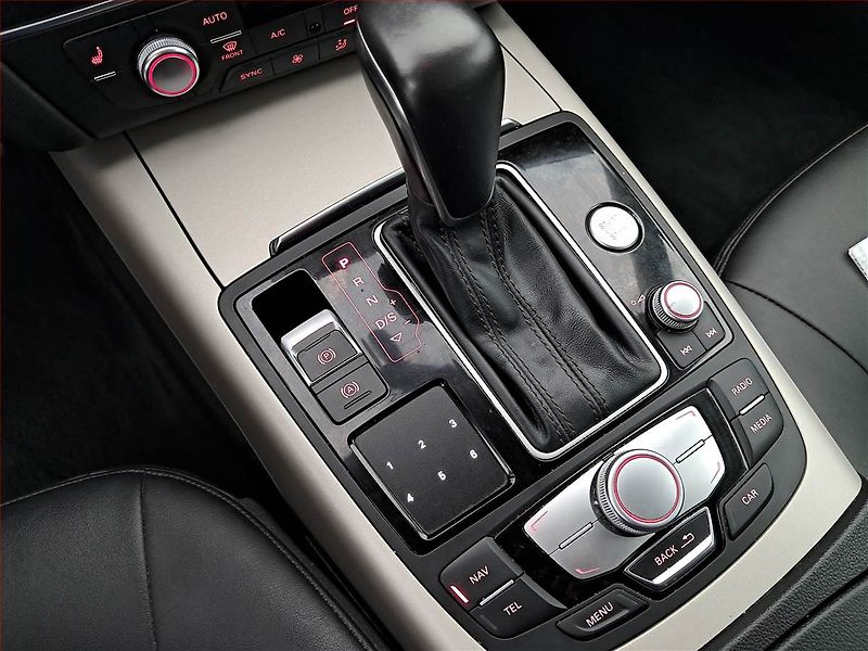 Audi A6 Allroad (2016) 3.0 TDI, 4X4, Automat, Kůže - fotka 29 z 31