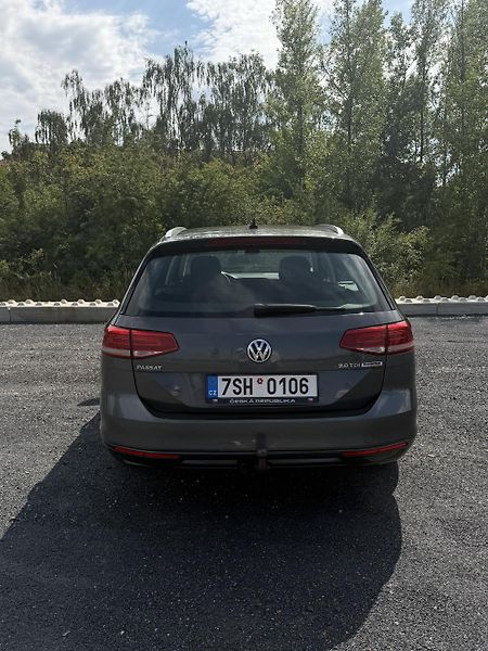Volkswagen Passat (2015) 1. Majitel, Dovoz, Tažné - fotka 5 z 25