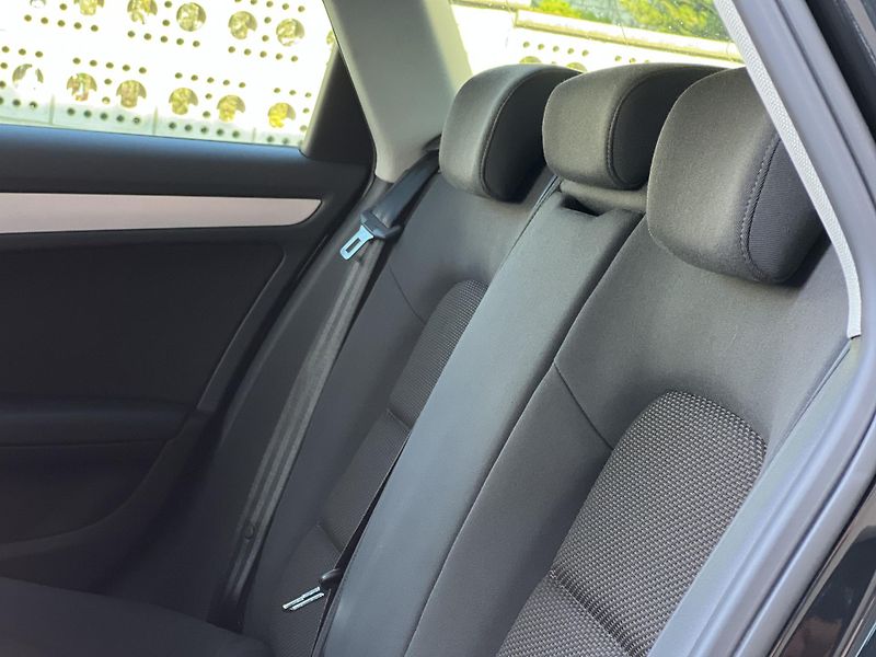 Audi A4 Allroad 2.0TDi QUATTRO AUTOMAT ALU - fotka 28 z 44