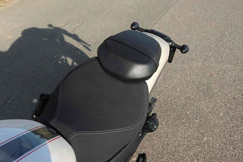 Benda Chinchilla 500 patří k motorkám, za kterými se na silnici zálibně otočíte.