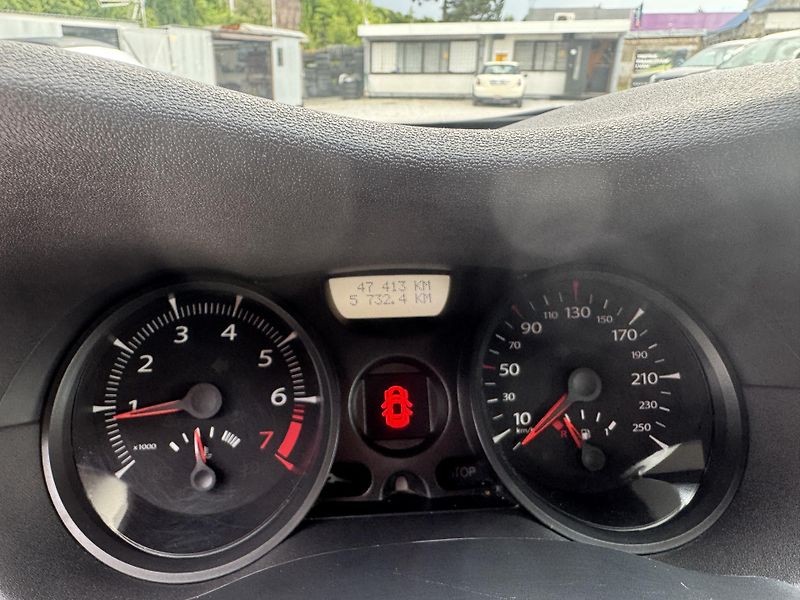 Renault Mégane (2009) 1.6-16V,rezervace  - fotka 15 z 40