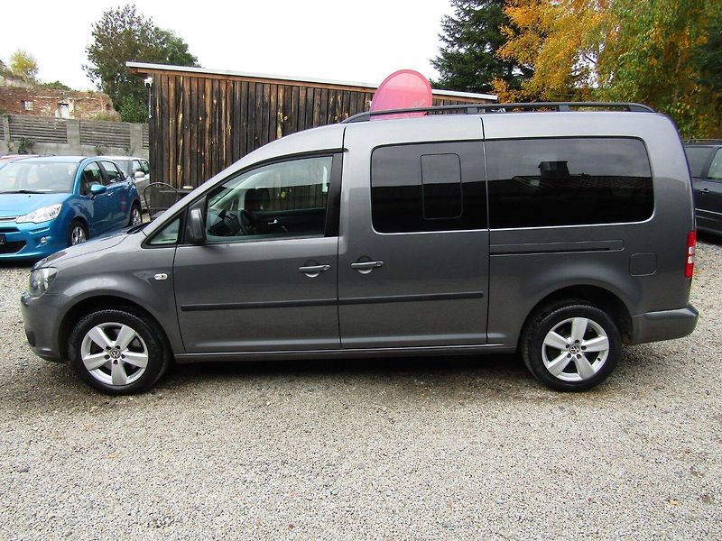 Volkswagen Caddy (2013) 1.6 TDI 75kW  7 MÍST - fotka 3 z 37