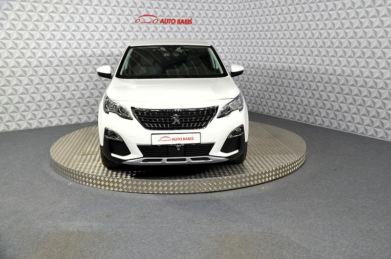 Peugeot 3008 (2020) 1.5bHDi 130 Allure - fotka 2 z 20