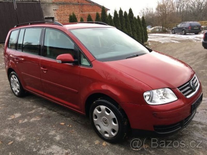 Volkswagen Touran 1.9 TDI 77KW 7-MÍST - fotka 2 z 6