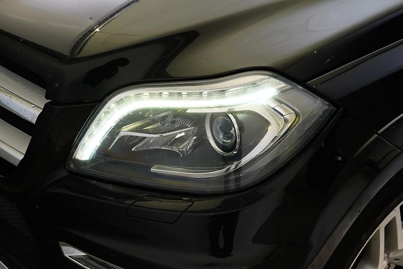 Mercedes-Benz GL - fotka 9 z 30