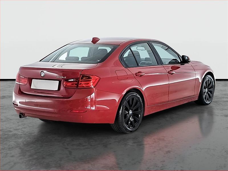 BMW Řada 3 (2014) 318 d, Automat, Navi - fotka 5 z 25