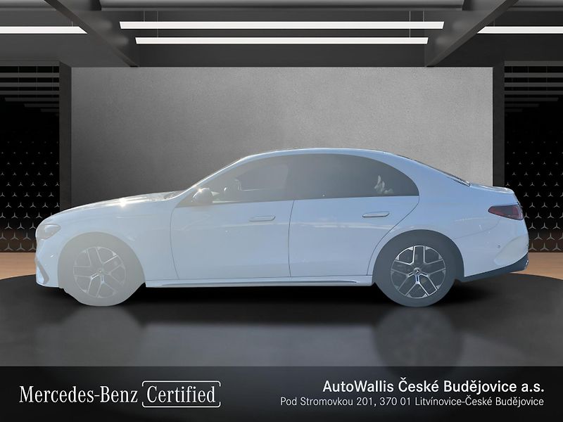 Mercedes-Benz Třídy E E 220d 4M AMG - fotka 2 z 27