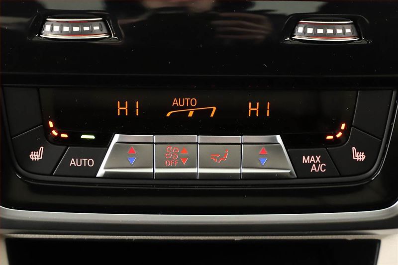 BMW X7 (2025) xDrive40d - fotka 23 z 29