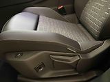 Peugeot 5008 (2026) Business Hybrid 145 e-DCS6 - náhled 15