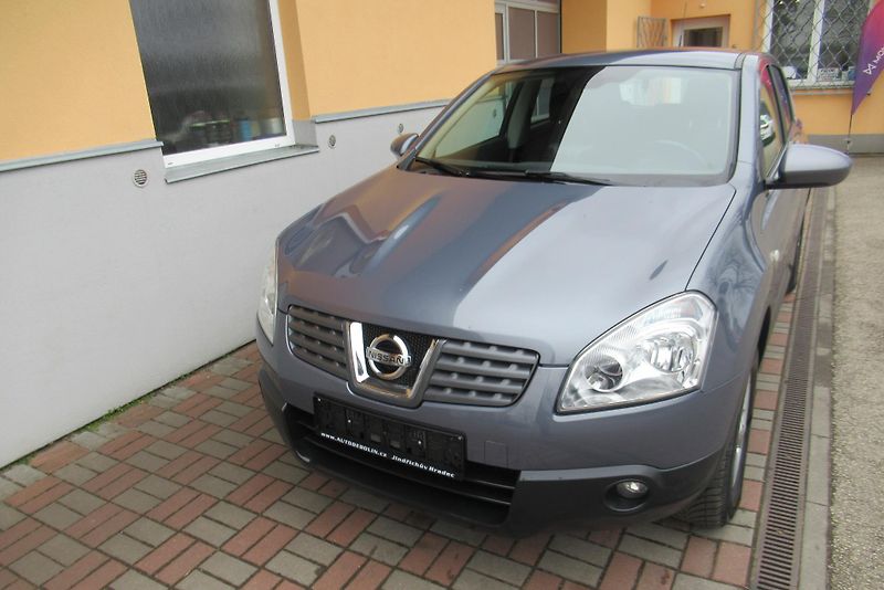 Nissan Qashqai 1.5 DCi AUT. KLIMA TAŽNÉ - fotka 8 z 27