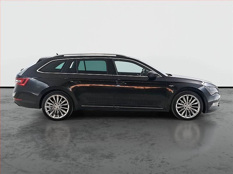 Škoda Superb (2019) Laurin&Klement 2.0 TDI, 4X4 - fotka 6 z 28