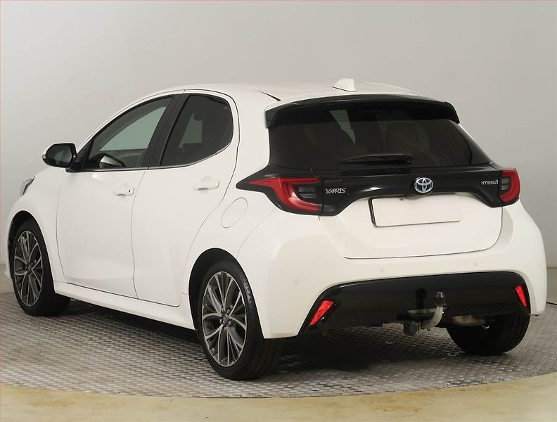 Toyota Yaris (2022) Executive 1.5 VVT-i Hybrid - fotka 4 z 21