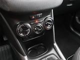 Peugeot 2008 (2018) 1.2 PureTech, ČR,1.maj - náhled 19