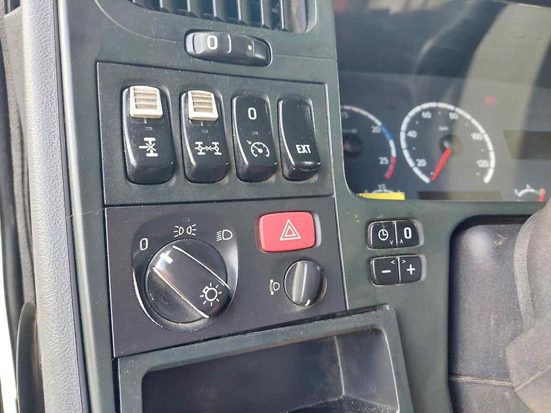 Scania Ostatní Putzmeister TMP 31-4.89S beton - fotka 74 z 87