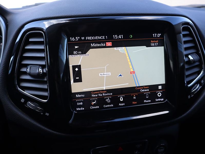 Jeep Compass (2020) - fotka 31 z 52