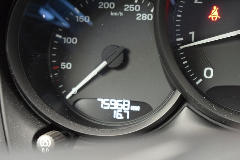 Porsche Macan (2023) T/Pano/KeyLess - fotka 19 z 42
