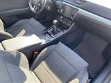 Škoda Superb (2017) Combi 2.0 TDI 4x4 Ambition - náhled 8