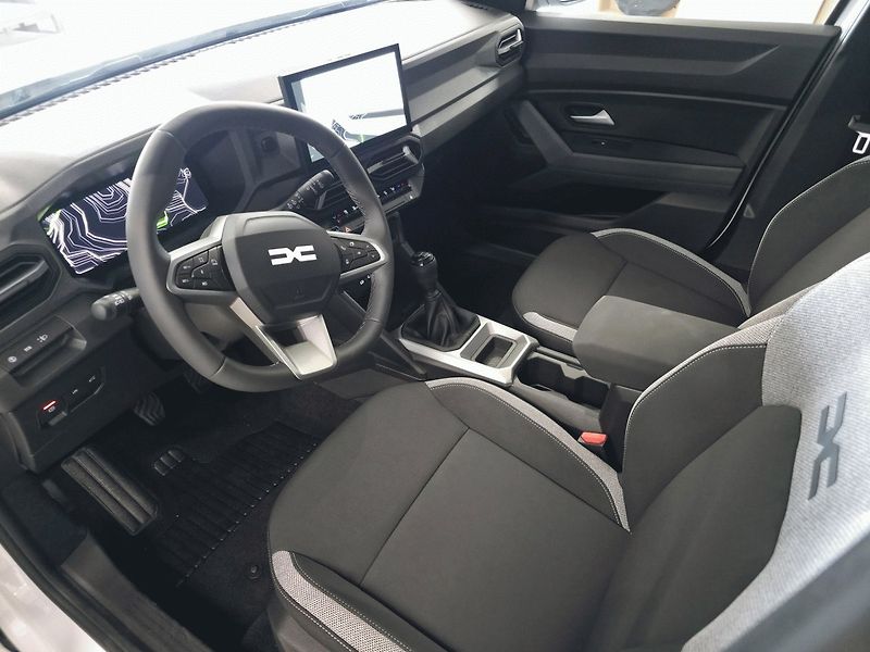 Dacia Bigster (2026) journey mild hybrid-G 140 - fotka 3 z 4