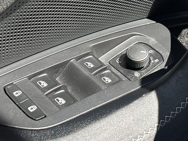 Škoda Kodiaq (2025) 2.0 TDI 4x4 DSG Sportline - fotka 17 z 30