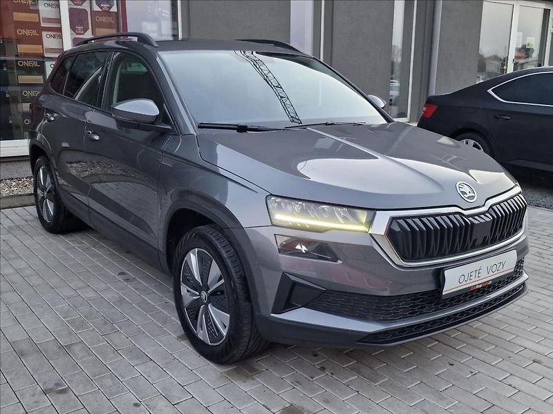 Škoda Karoq 2.0 TDI 110kW 4x4 DSG Style - fotka 3 z 50
